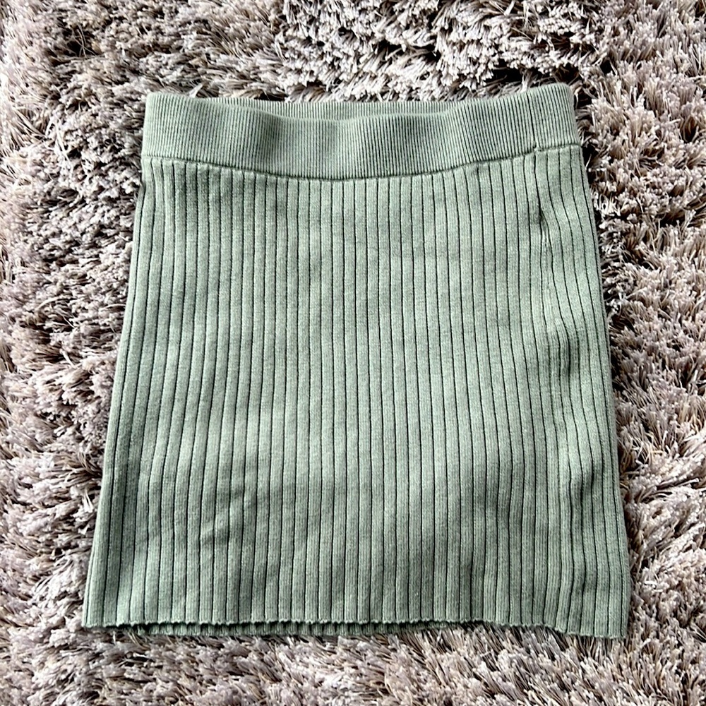 Abercrombie & Fitch Mint Green Ribbed Above The Knee Skirt
